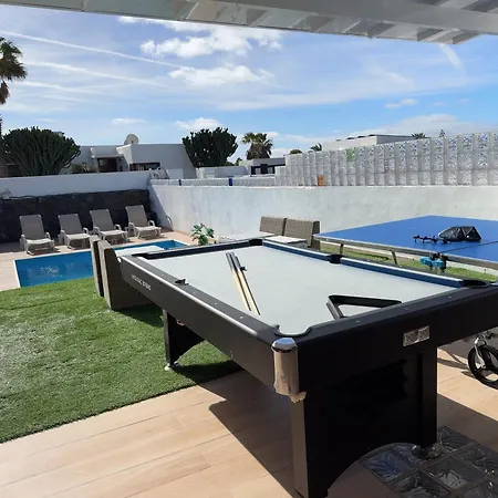 Blanca Villa *